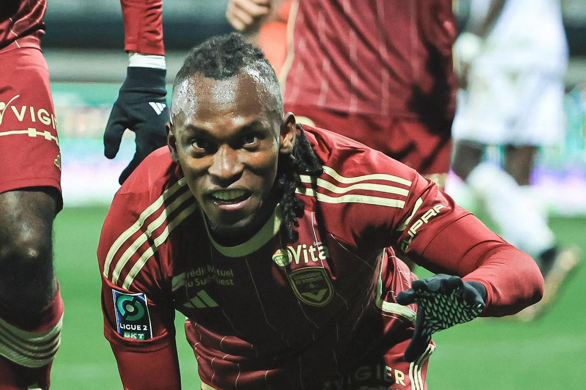 Riera (all. Bordeaux): “Elis? Siamo prudenti, ma ho parlato coi genitori e sono ottimisti” article-post