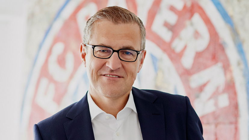 Dreesen, CEO Bayern Monaco: “Non abbiamo nessuna intenzione di perdere calciatori a parametro zero. Sul futuro di Davies…” preview