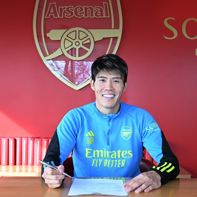 Ufficiale: Arsenal, rinnovo di contratto per Tomiyasu. Il comunicato preview