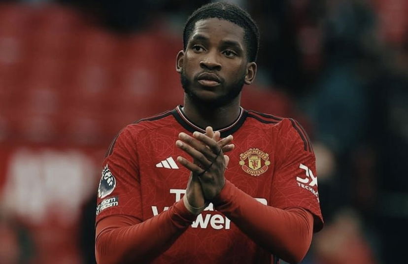 WILLY KAMBWALA, UN GIOVANE GIGANTE PER LO UNITED preview