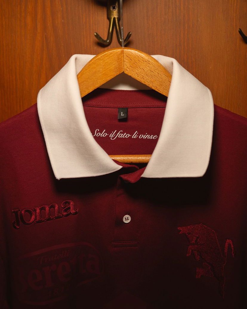 Il Torino omaggia i caduti di Superga: domani giocherà con una maglia speciale preview