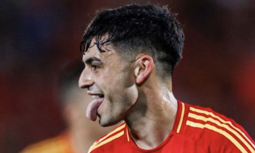 Barcellona, Pedri sul sogno Pallone d’Oro: “Adesso è presto, pensiamo a vincere tre trofei” preview