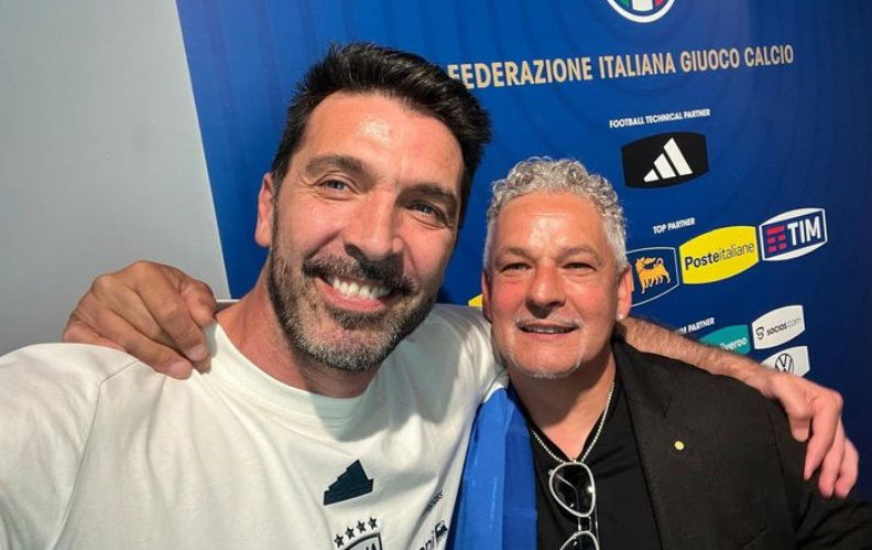 Buffon e il selfie con Baggio: “Vicenza – Carrarese è già iniziata” preview