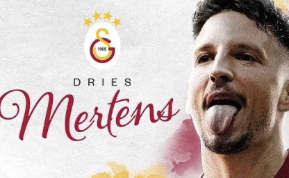 Mertens: “Napoli, hai festeggiato troppo lo scudetto. Ma con Conte e Lukaku puoi rivincerlo. Tornare nello staff? Per ora no” preview