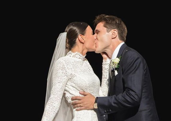 Giornata di matrimoni: Chiesa (con Lucia) e Dybala (con Oriana) si sono sposati preview