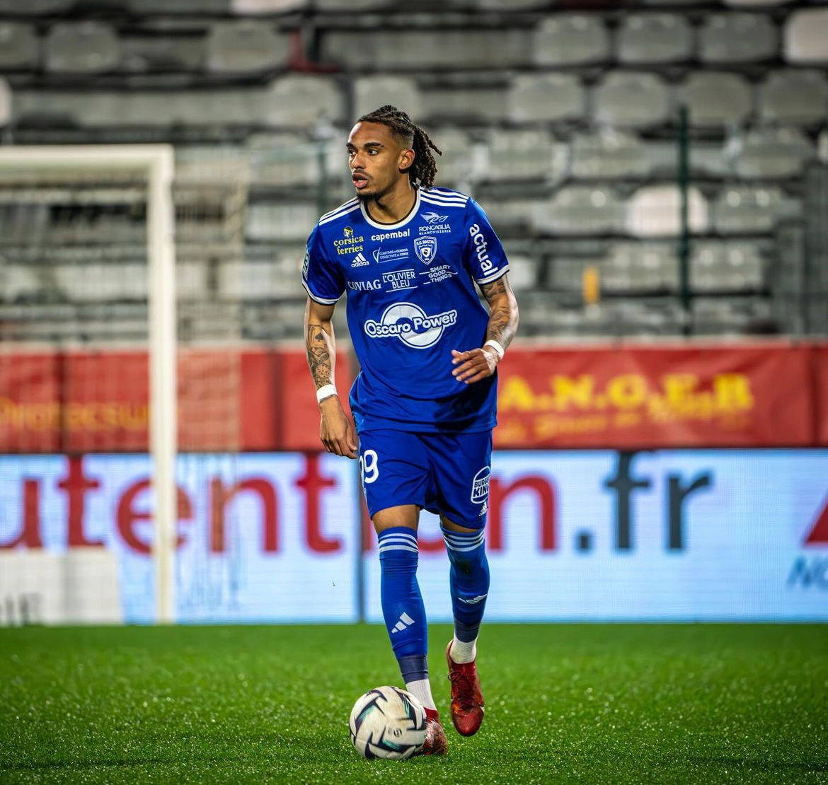 Esclusiva: Verona a sorpresa, in chiusura Okou dal Bastia article-post