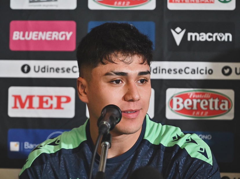 Udinese, Pizarro si presenta: “È un sogno che si avvera. Alexis Sanchez è il mio idolo, sarebbe meraviglioso se venisse qui” preview