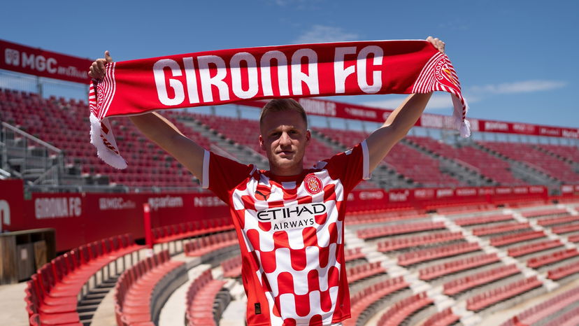 Ufficiale: Van de Beek è un nuovo giocatore del Girona preview