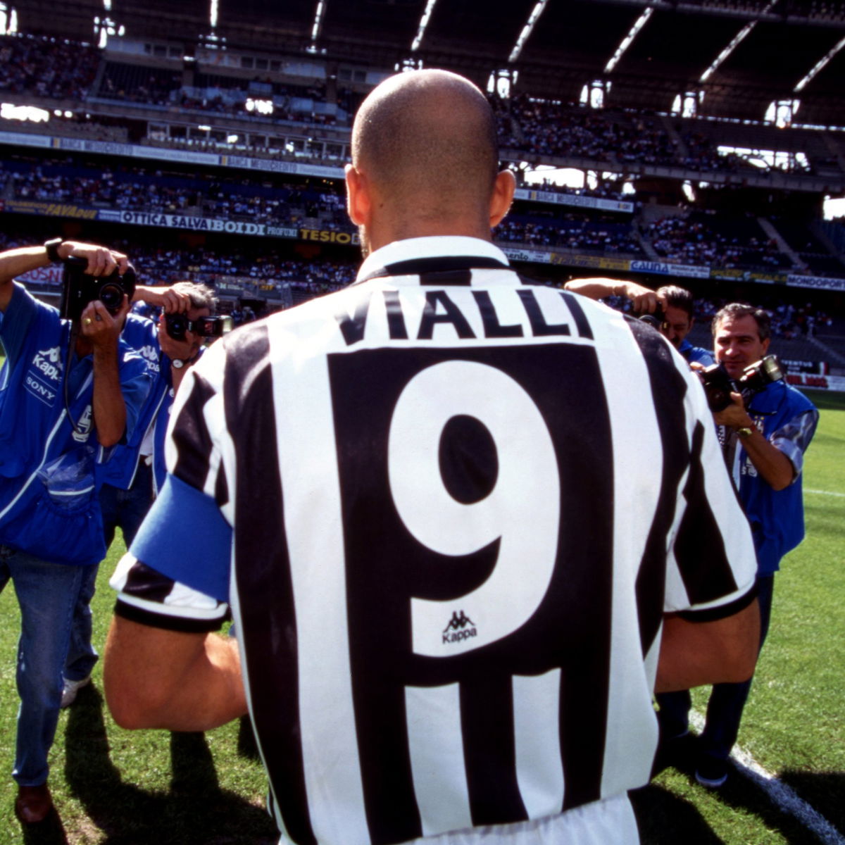La Juventus ricorda Gianluca Vialli, oggi avrebbe compiuto 60 anni article-post