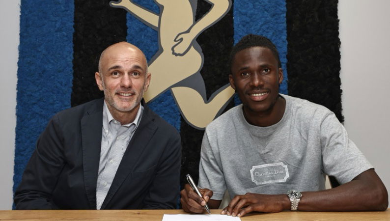 Kossounou sull’arrivo all’Atalanta: “La maglia sudata sempre! Sono entusiasta” preview