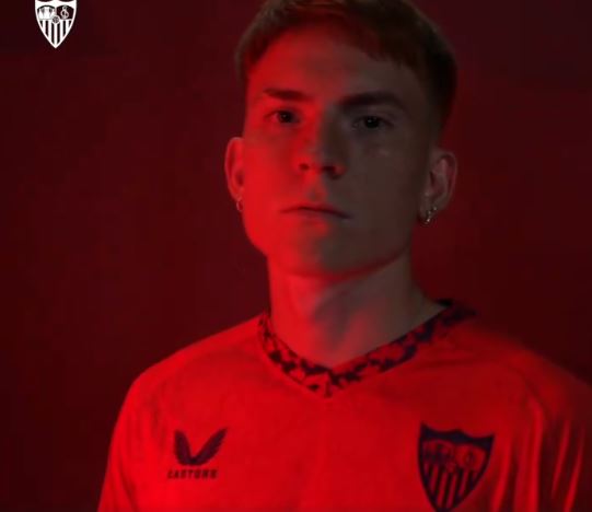 Ufficiale: Barco arriva in prestito secco al Siviglia article-post