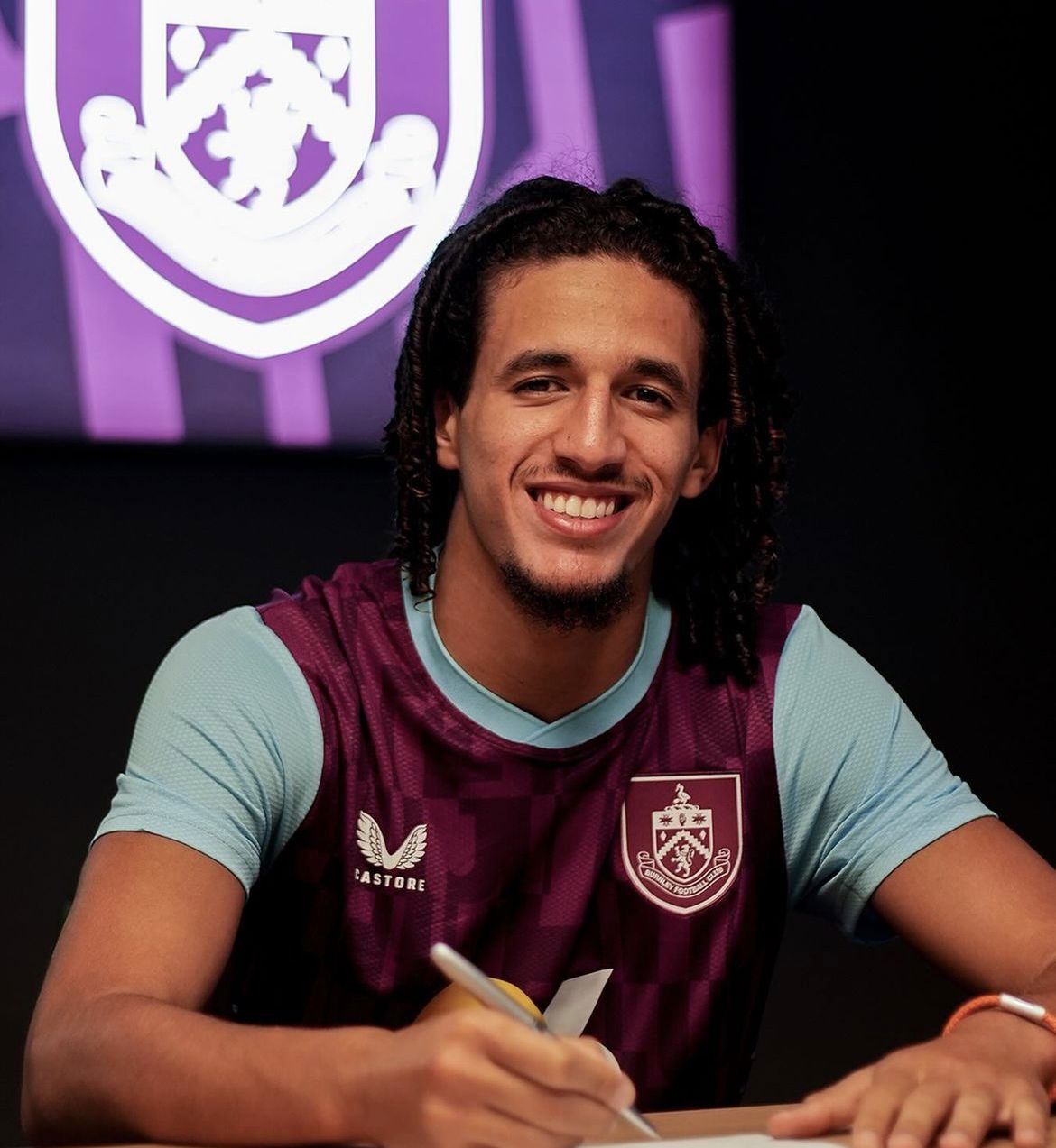 Ufficiale: Mejbri è un nuovo giocatore del Burnley article-post