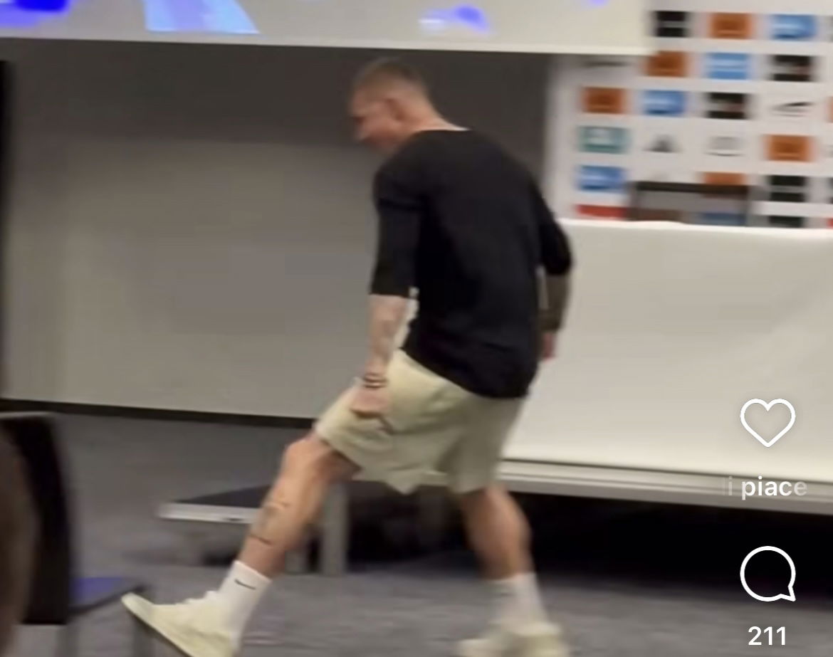 Il Milan contro lo Slovan Bratislava in Champions: l’ex Kucka esulta sui social article-post