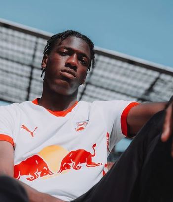 Ufficiale: Gadou è un nuovo giocatore del RB Salisburgo article-post