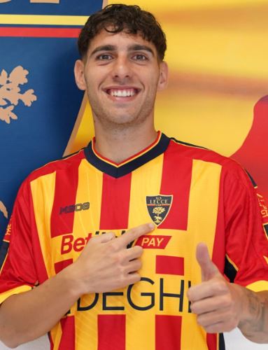 Hasa si presenta: “Ho scelto il Lecce perché è un gruppo di giovani. La Next Gen mi ha aiutato a crescere” preview