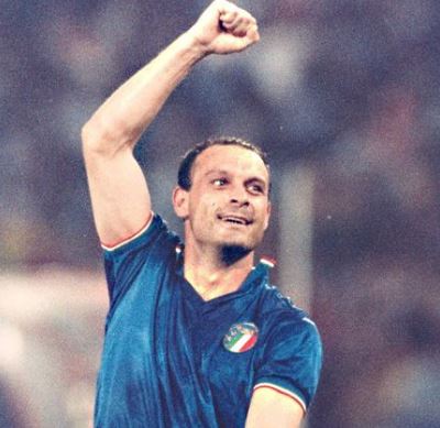 Mondo del calcio in lutto: addio a Totò Schillaci. L’eroe di Italia ’90 aveva 59 anni article-post