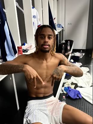 Barcola lascia il ritiro della Francia. Nuova tensione PSG-Federazione article-post