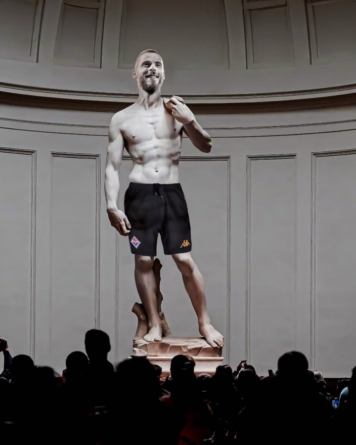 La Fiorentina sui social: “C’è un altro David in città”. De Gea al posto di quello di Michelangelo preview