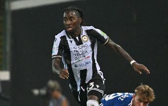 Udinese-Hellas Verona, poche emozioni nel primo tempo: Zemura spreca un’occasione d’oro article-post