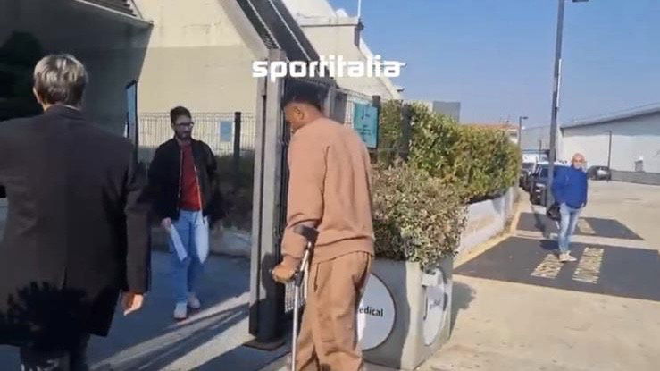 Infortunio al ginocchio per Cabal: il difensore è arrivato al JMedical per sottoporsi agli esami article-post