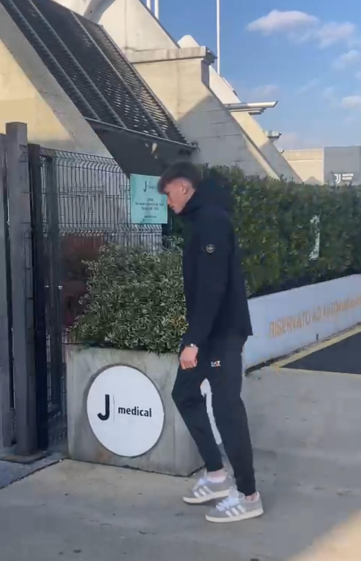 Savona è arrivato al JMedical per sottoporsi agli esami necessari article-post