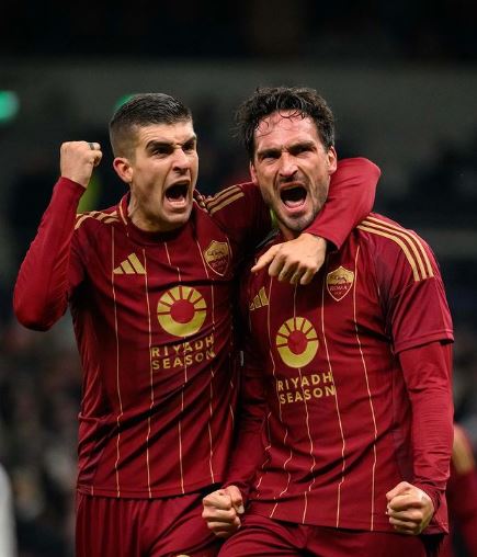 Roma, Hummels polemico: “L’Oscar per la vacanza più lunga va a…” preview