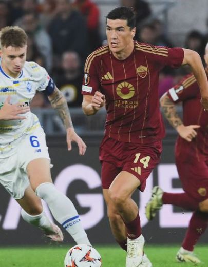 Roma, Shomurodov uscito in lacrime per un infortunio con l’Uzbekistan article-post