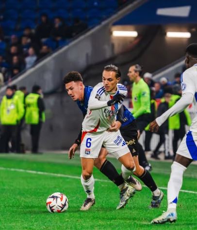 Como, un altro colpo: è fatta per il centrocampista Caqueret article-post