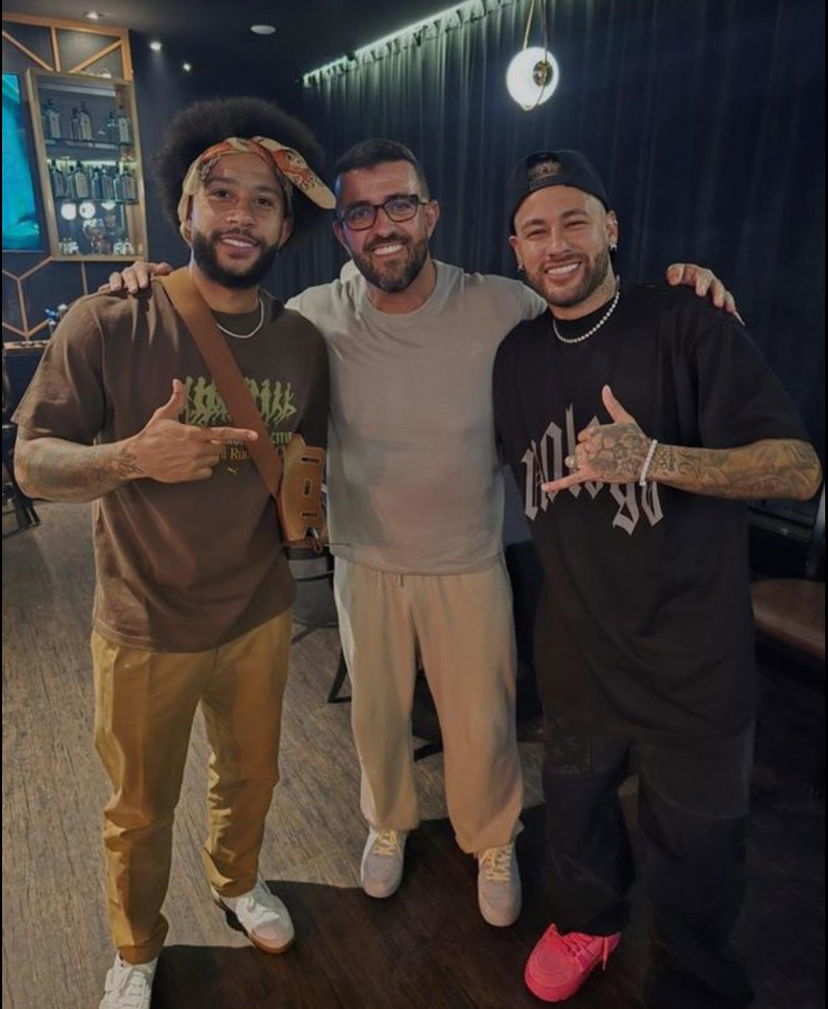 Depay: “Neymar sa cosa gli ho detto. Anche se è tifoso del Santos, mi piacerebbe giocare con lui nel Corinthians” preview