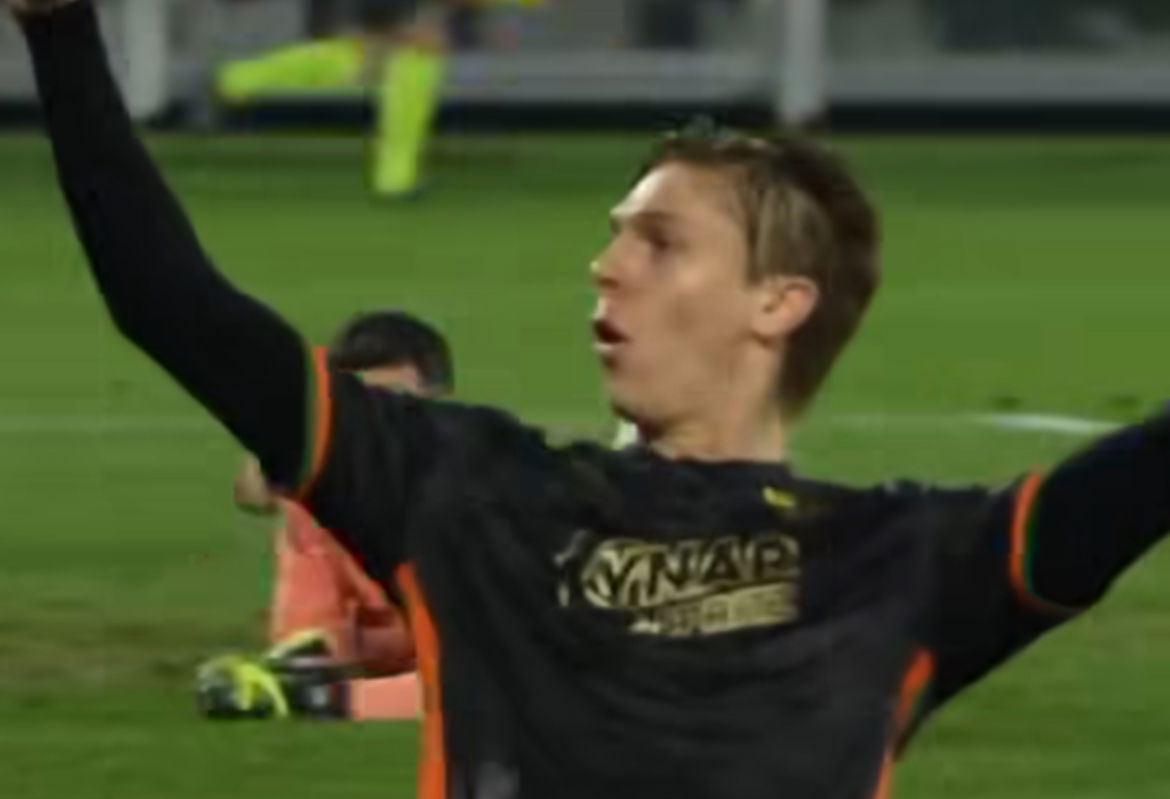 Zerbin porta avanti il Venezia sul Verona: 1-0 all’intervallo article-post