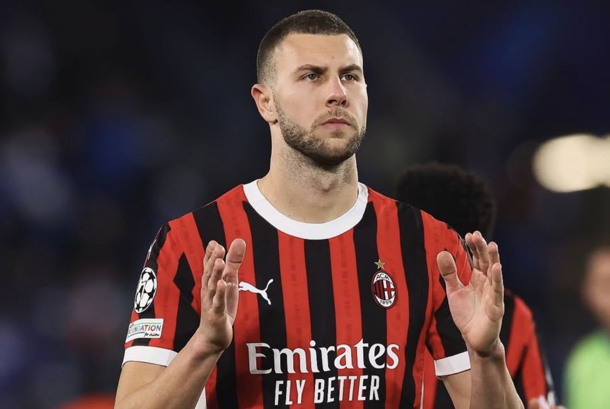 Pavlovic: “Sono qui e voglio restare al Milan. Sono affamato, voglio vincere” article-post