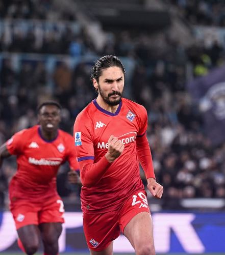 Lazio-Fiorentina, espulso Adli subito dopo la sostituzione preview