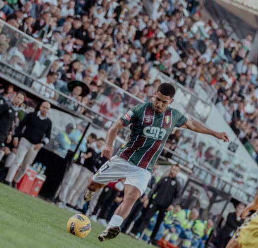 DOTI TECNICHE E FISICITÀ: DANILO VEIGA NUOVA FRECCIA DEL LECCE article-post