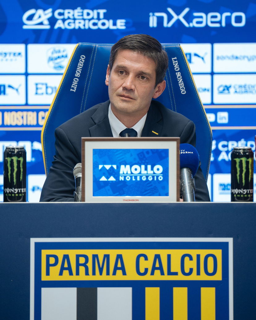 Ora è anche ufficiale: Chivu non è più l’allenatore del Parma preview