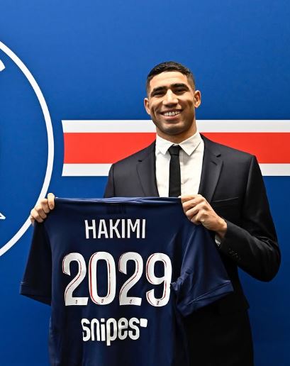 Hakimi sul rinnovo: “Al PSG mi sento bene, il progetto è ambizioso” preview