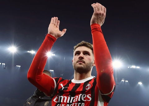 Milan, Santiago Gimenez torna ad allenarsi in gruppo preview