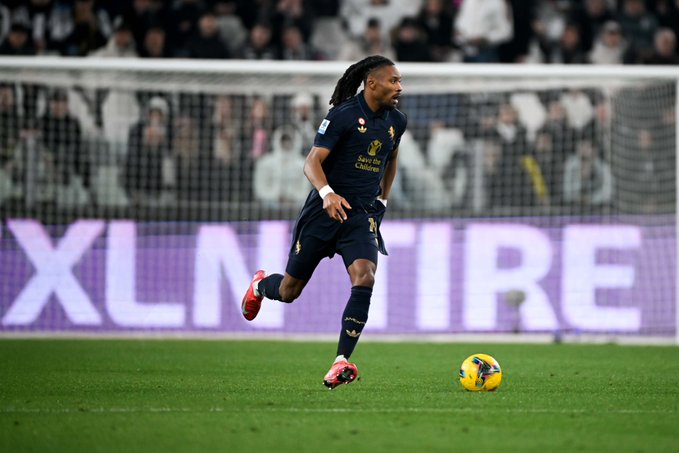 Thuram e Koopmeiners, la Juve batte con merito il Verona 2-0. Bianconeri quarti e -6 dal primo posto preview