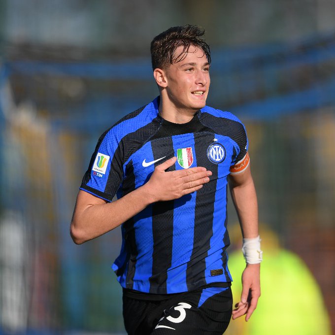 Ora è ufficiale: Francesco Pio Esposito rinnova con l’Inter fino al 2030 article-post