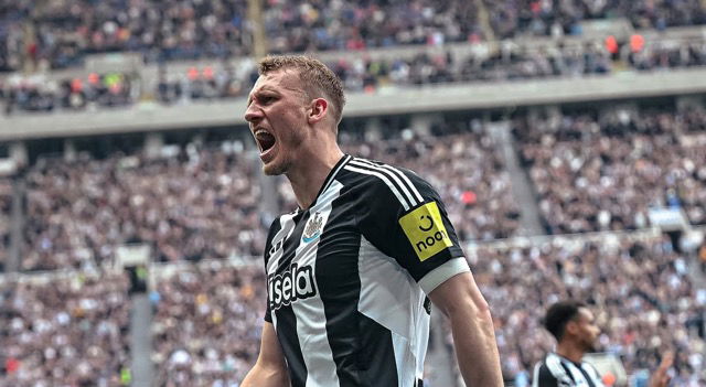 Ufficiale: Burn rinnova con il Newcastle fino al 2027 article-post