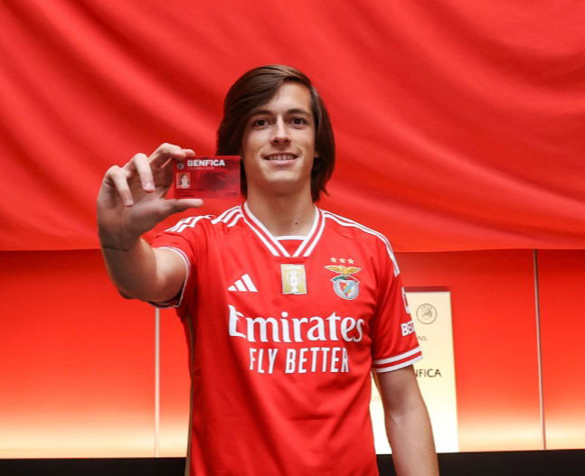 ALVARO CARRERAS, UNA FRECCIA NELL’ARCO DEL REAL preview