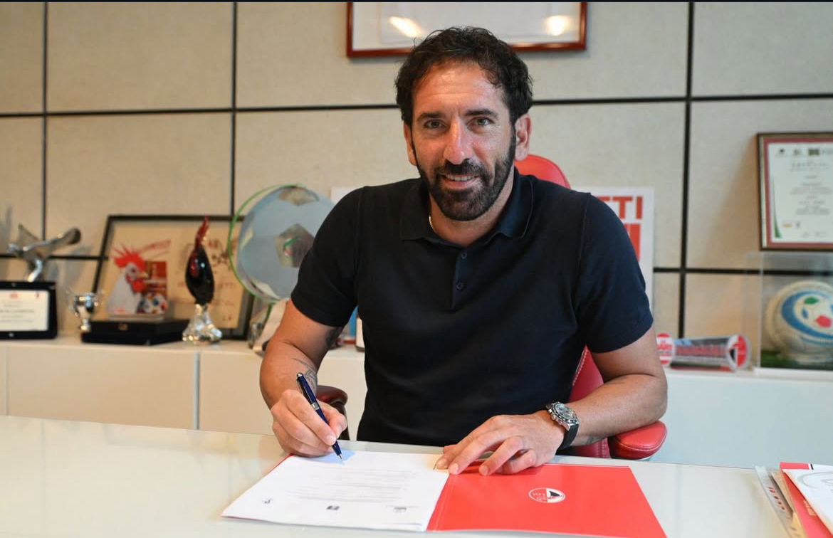 Ora è anche ufficiale: Caserta è il nuovo allenatore del Bari article-post