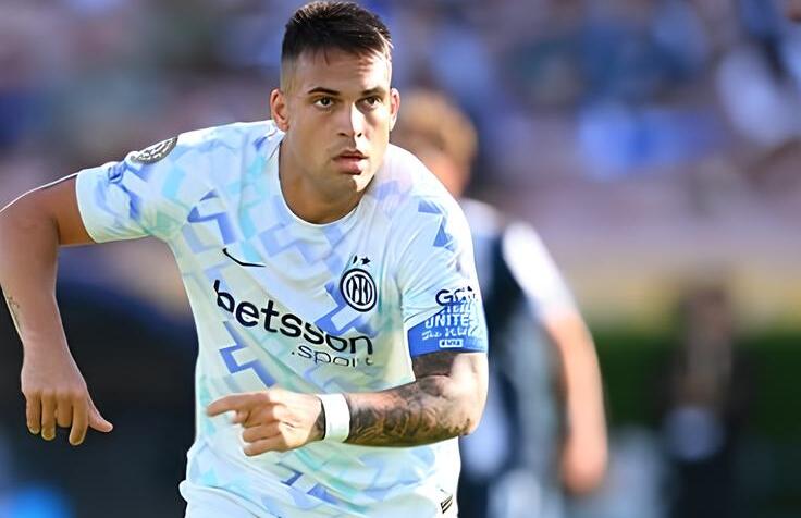 Lautaro duro: “Chi non vuole stare, deve andare via. Ho visto tante cose che non mi sono piaciute” article-post