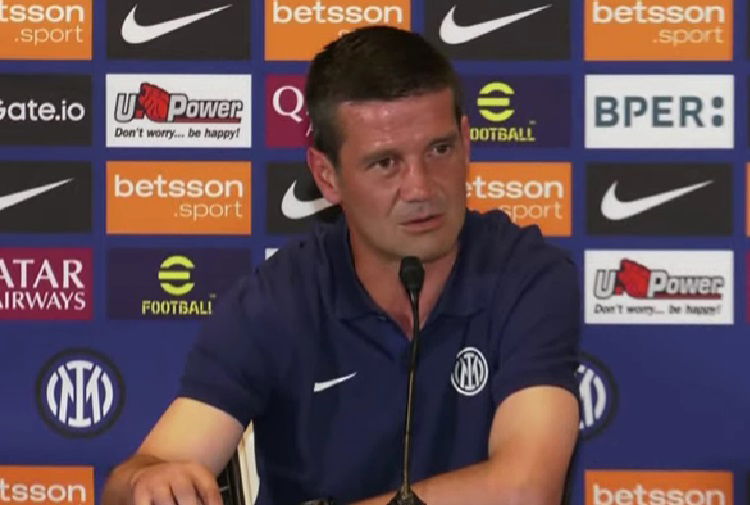 Chivu: “Mercato? Siamo aperti alle opportunità, c’è ancora un mese davanti” article-post