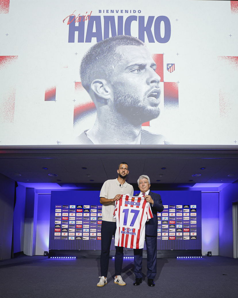 Hancko sincero: “Dovrei giocare 20 anni nell’Atletico per guadagnare quello che mi davano all’Al Nassr. Ma i soldi non sono tutto…” preview