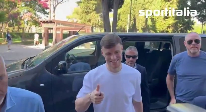 Sam Beukema è arrivato a Villa Stuart: ora visite e firma con il Napoli preview
