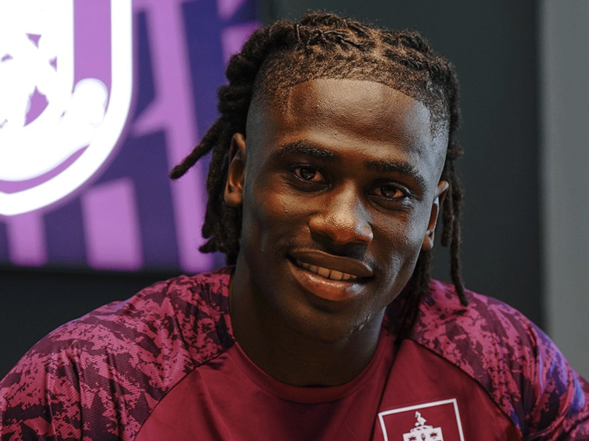 Tchaouna si presenta: “Ho sempre guardato la Premier, al Burnley sono noti per essere combattenti” article-post