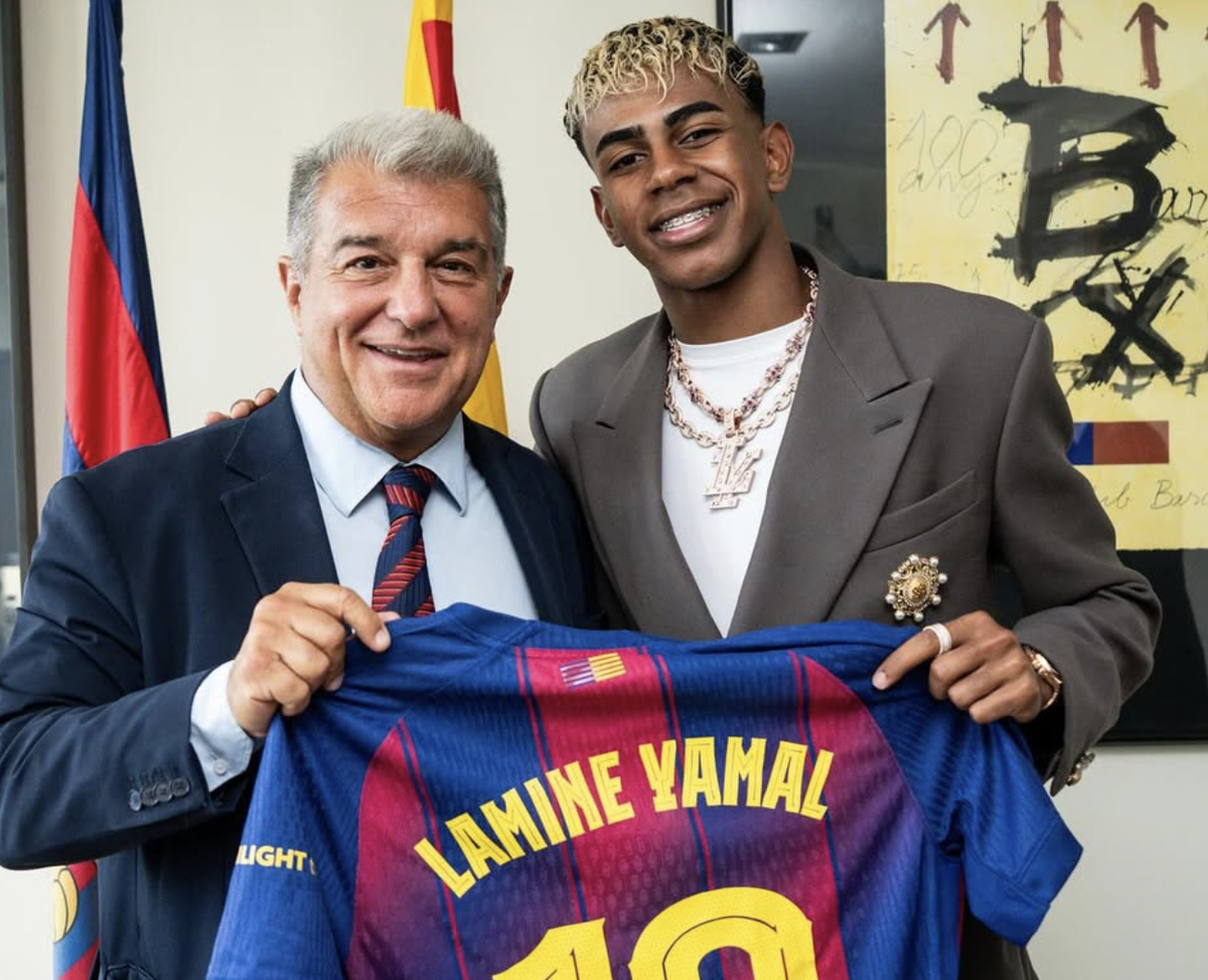 Laporta incorona Lamine Yamal: “È il miglior giocatore al mondo in questo momento” article-post