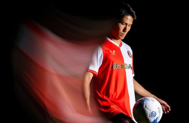 Ufficiale: Watanabe è un nuovo giocatore del Feyenoord. Arriva dal Gent preview