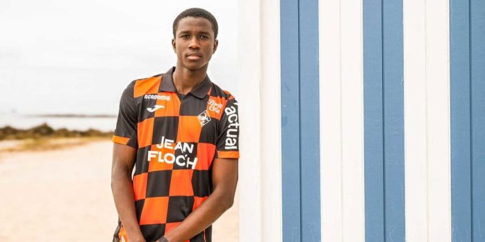 Ufficiale: Faye è un nuovo giocatore del Lorient. Arriva dal Bayer Leverkusen preview