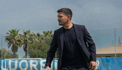 Pisacane si presenta: “Non sono qui per fare Guardiola, ma per servire il Cagliari con dedizione” article-post